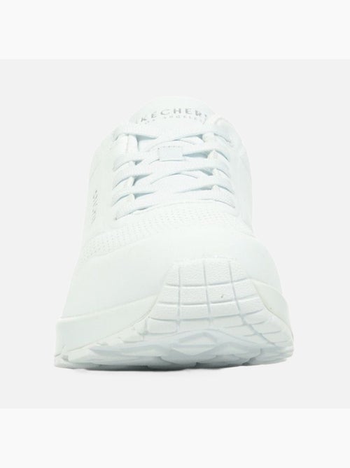 Basket à lacets Skechers Stand On Air - Kiabi Basket à lacets Skechers Stand On Air - Kiabi