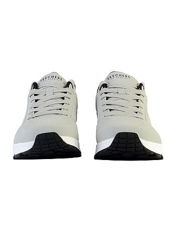 Baskets skechers uno stand on air