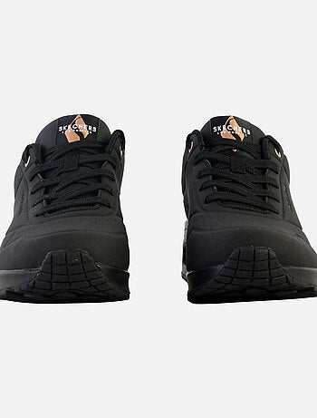 Baskets skechers uno