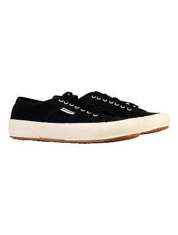 Basket Basse à Lacets Superga Artifact