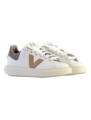 Basket Basse à Lacet à Semelles Marron Pour Femme