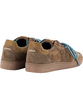 Baskets en cuir et suede victoria.