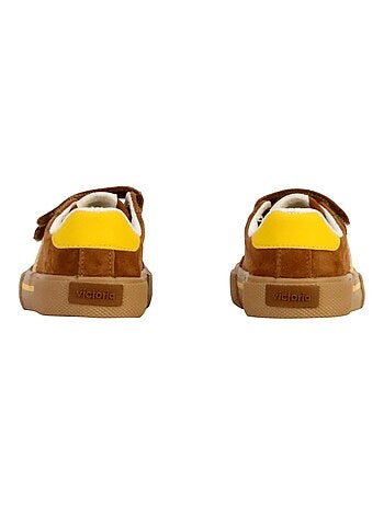 Baskets en Cuir et Syntetique Victoria.