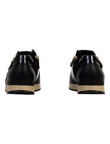 Baskets en cuir et nubuck