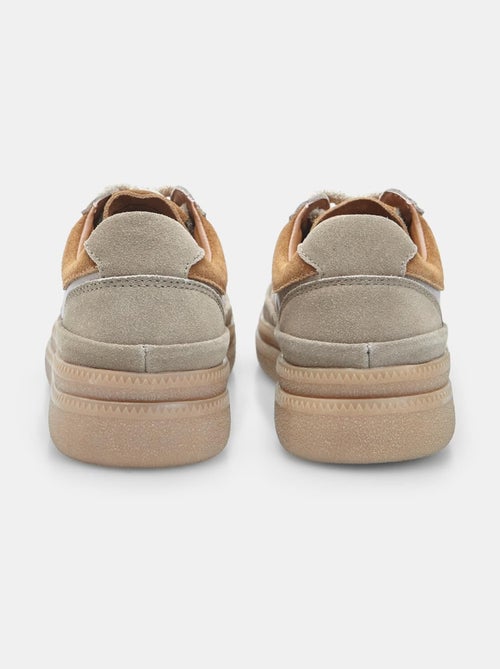 Basket en daim  Bata - Kiabi