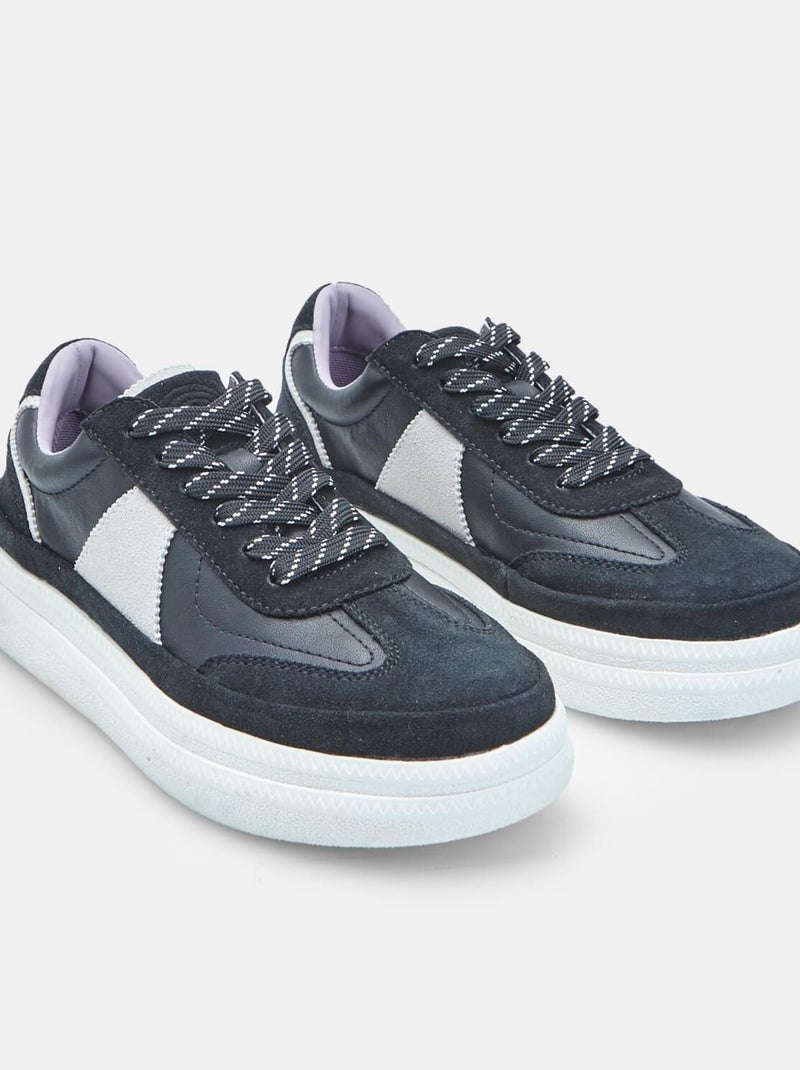 Basket en daim  Bata Noir - Kiabi