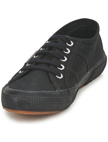 Basket en Toile Superga