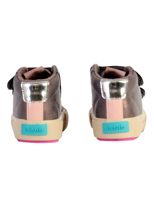 Basket Montante Enfant à Scratches Victoria - Kiabi