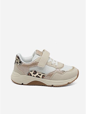 Baskets à détails pailletés