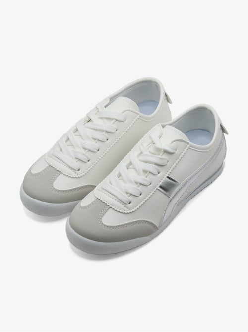 Baskets a lacets - C M - Kiabi