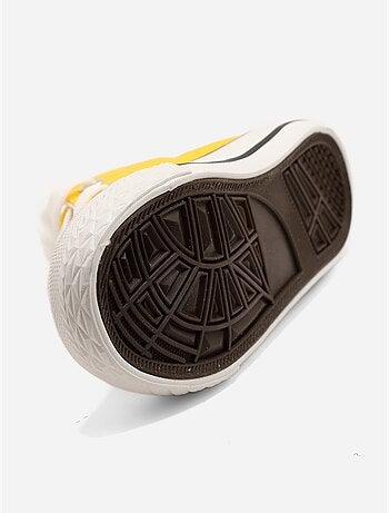 Baskets a lacets