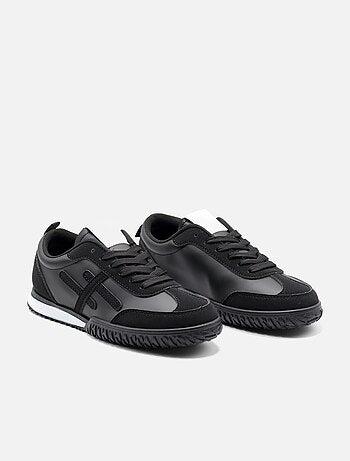 Baskets a lacets