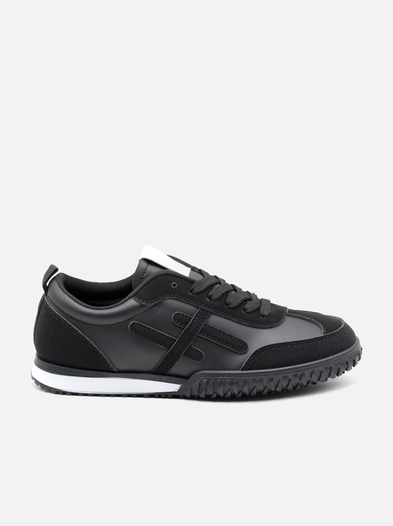 Baskets a lacets Noir - Kiabi