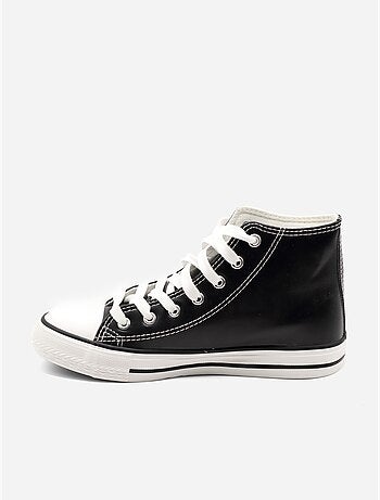 Baskets a lacets
