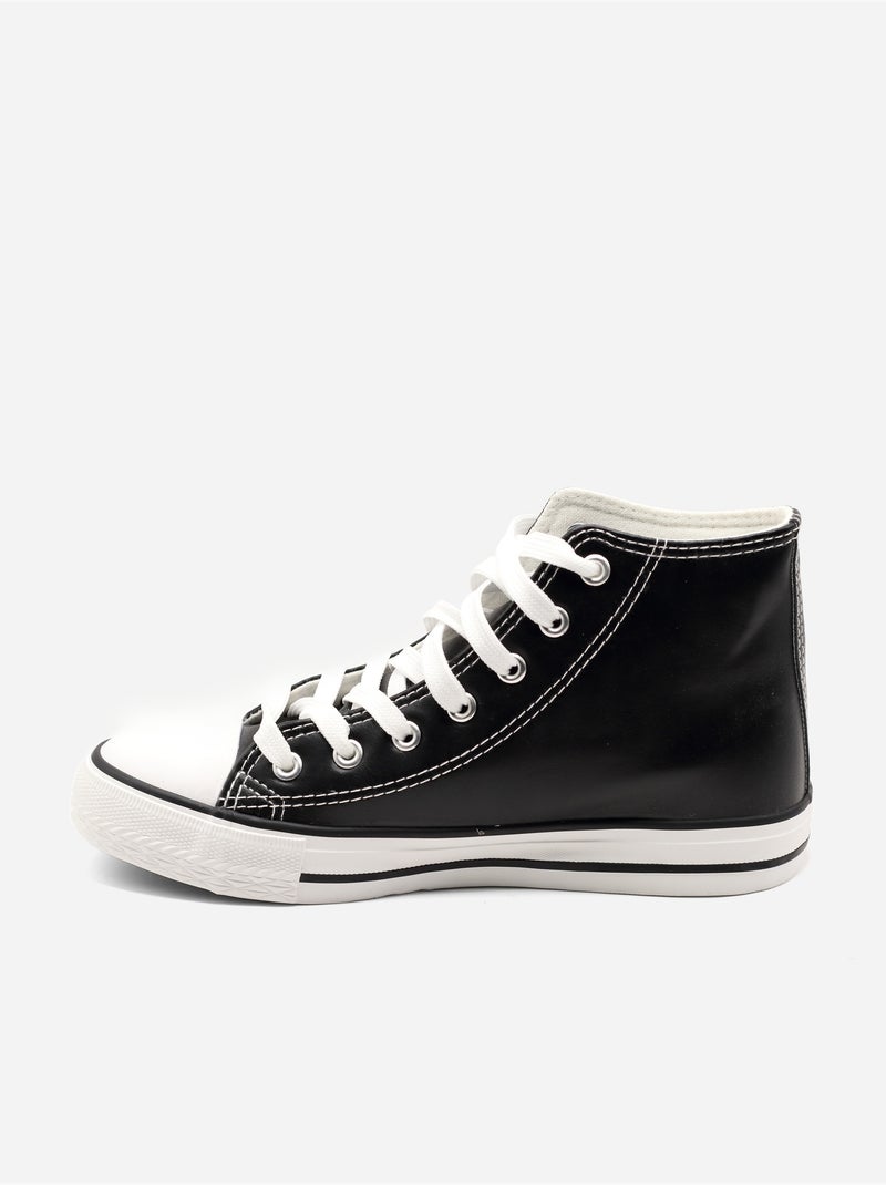 Baskets a lacets Noir - Kiabi