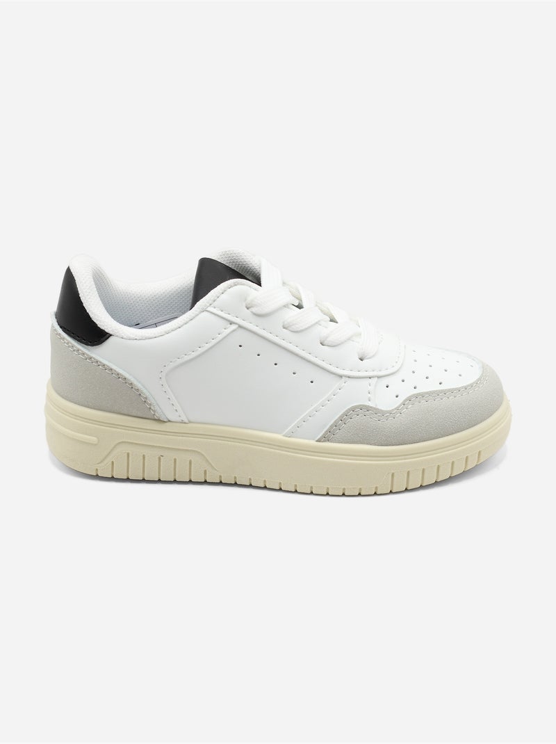 Baskets a lacets Noir - Kiabi