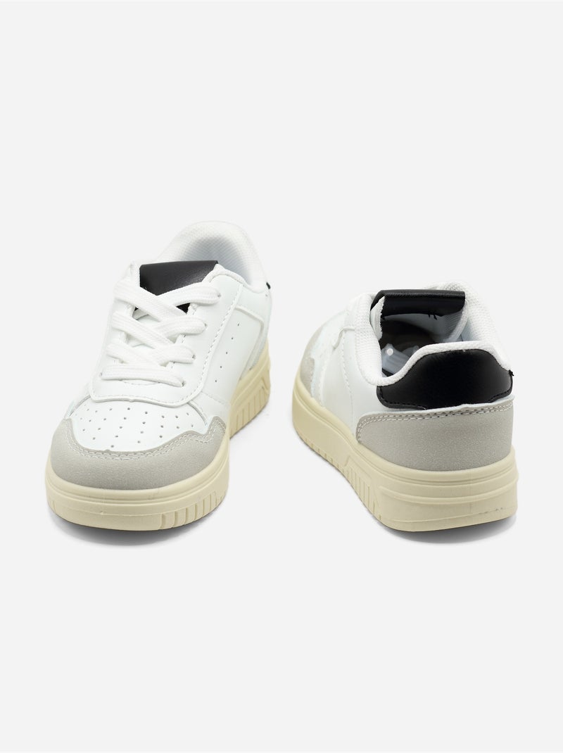 Baskets a lacets Noir - Kiabi