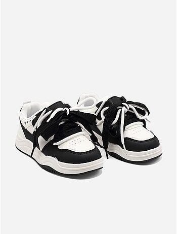 Baskets a lacets