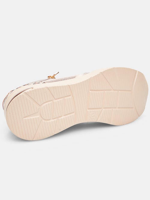 Baskets à plateforme avec fermeture éclair bata - Kiabi Baskets à plateforme avec fermeture éclair bata - Kiabi