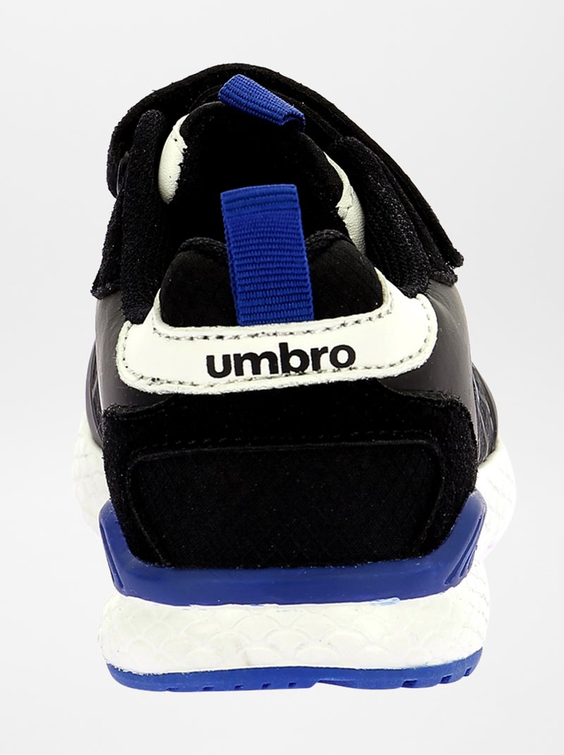 Baskets à scratch 'Umbro' Noir - Kiabi