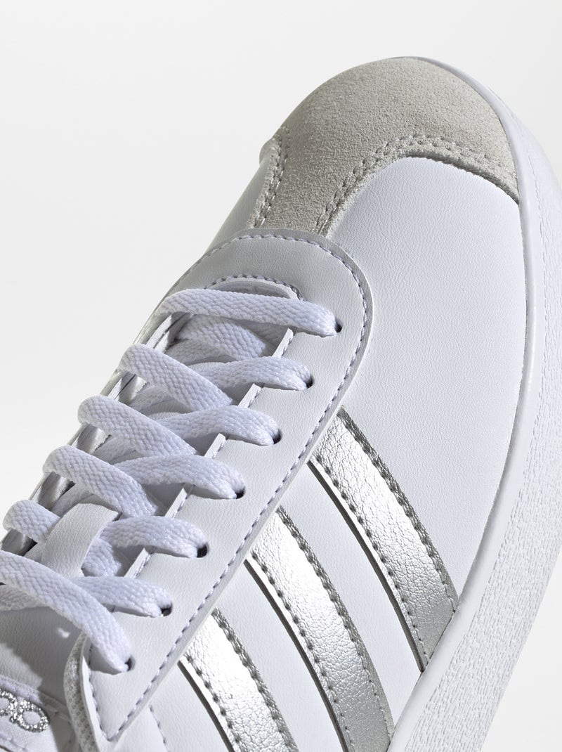 Baskets 'adidas' avec suédine Blanc - Kiabi