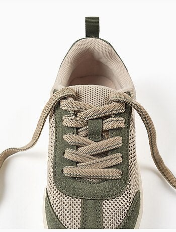 Baskets avec détails en maille et lacets