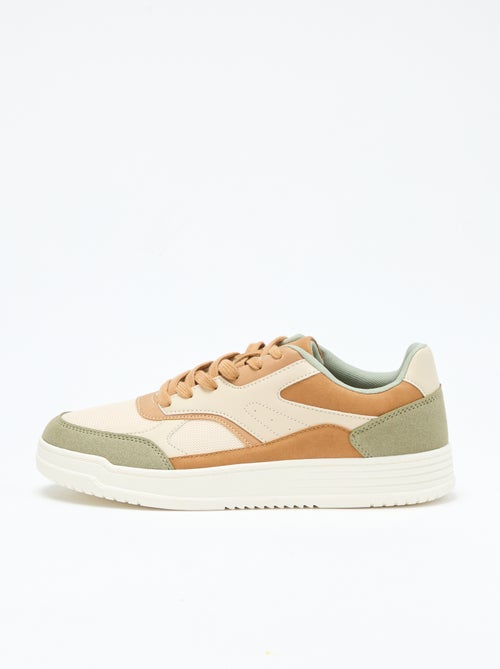 Baskets avec empiècements tricolores - Kiabi Baskets avec empiècements tricolores - Kiabi