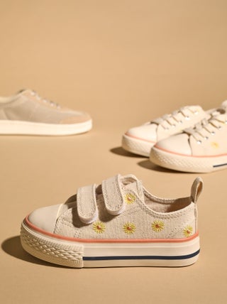 Baskets avec Fleurs