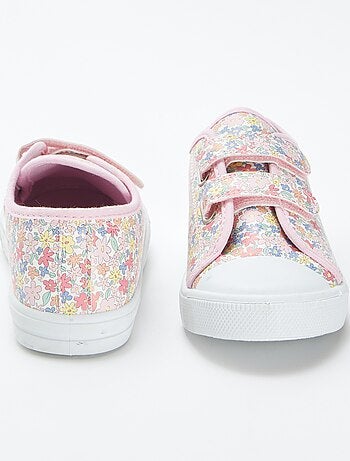 Baskets avec imprimé fleuri