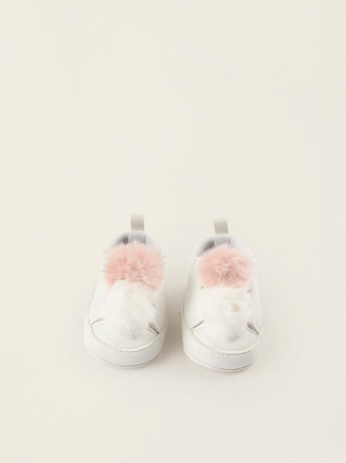 Baskets avec Pompons - Kiabi