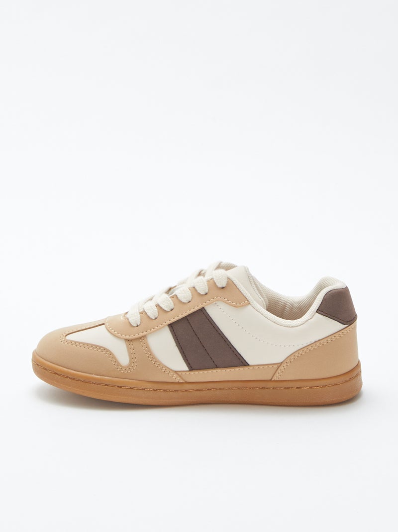 Baskets basses à lacets beige - Kiabi