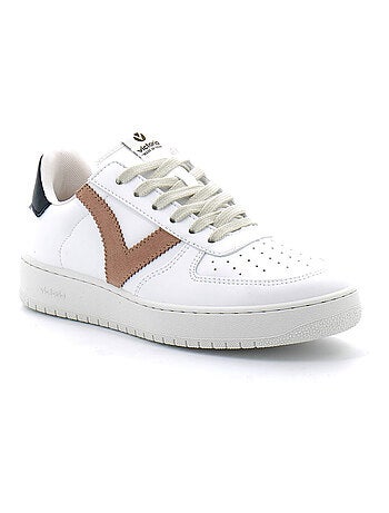 Baskets en Cuir et Syntetique Victoria.