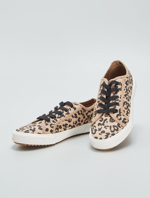 Basket best sale leopard fille