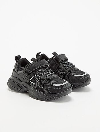 Baskets basses à scratch + lacets élastiqués