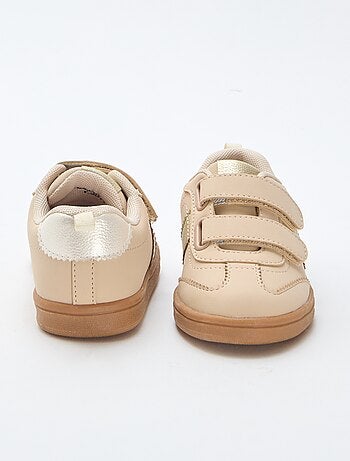 Baskets basses à scratchs