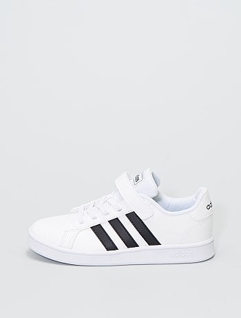 Baskets basses 'Adidas GRAND COURT C'