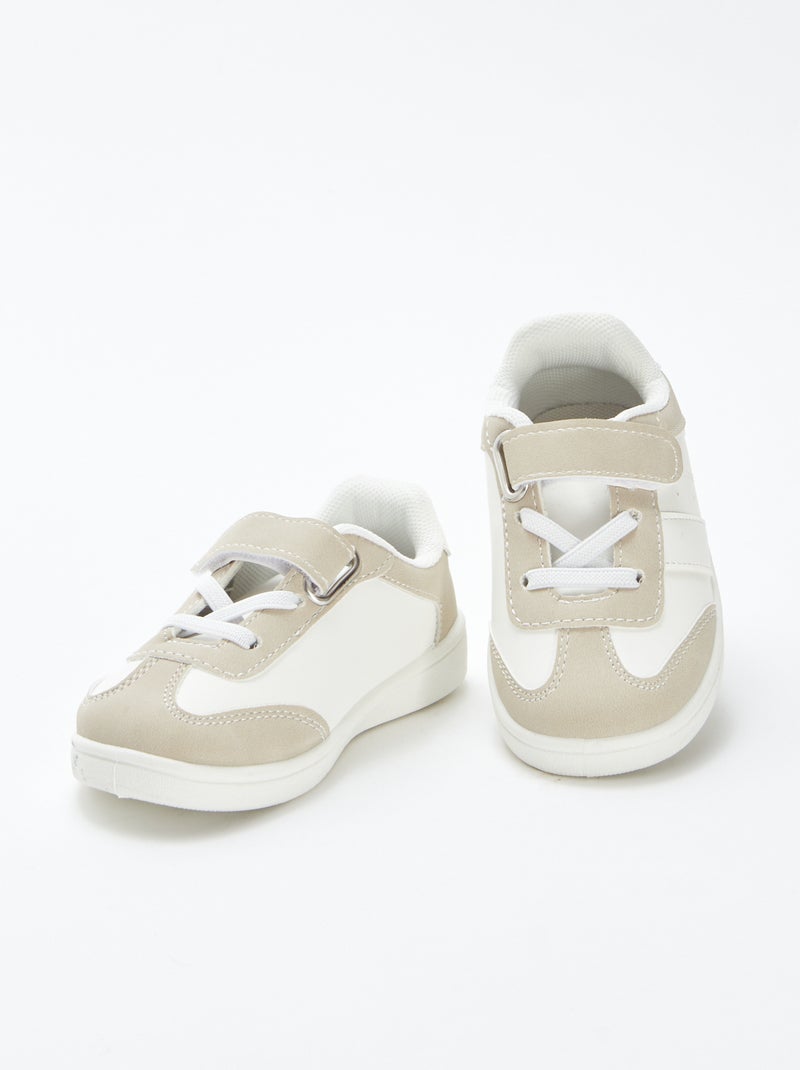 Baskets basses avec ouvertures à scratchs et lacets élastiqués BEIGE - Kiabi