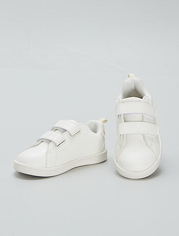 Baskets basses blanches