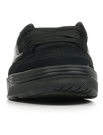 Baskets basses en cuir Vans Hylane