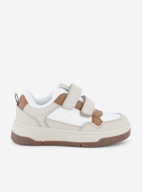 Baskets basses en simili - Kiabi