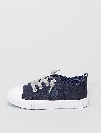 Baskets basses en toile