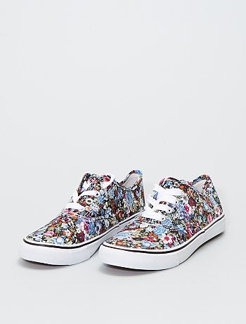 Baskets basses en toile fleurie