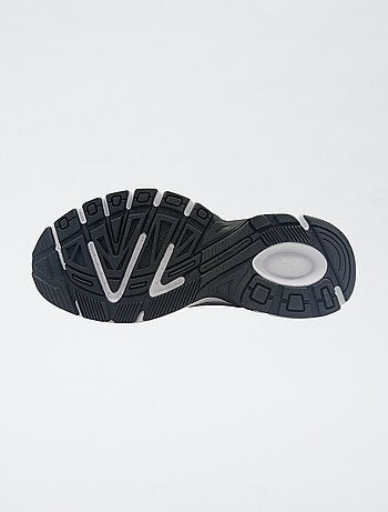 Baskets basses 'PUMA' à lacets
