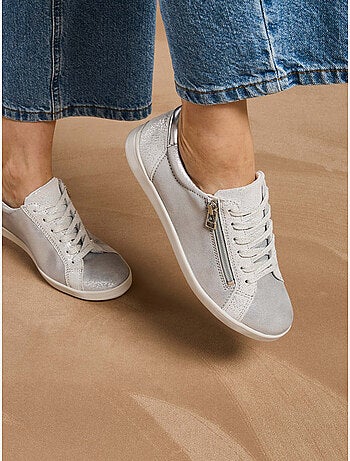 Baskets basses zippées et lacées