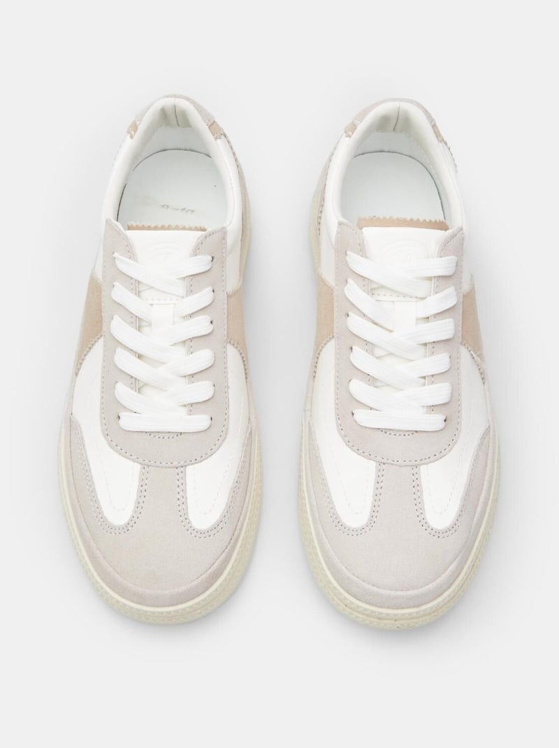 Baskets Bata en daim Gris - Kiabi