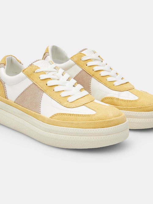Baskets Bata en daim - Kiabi