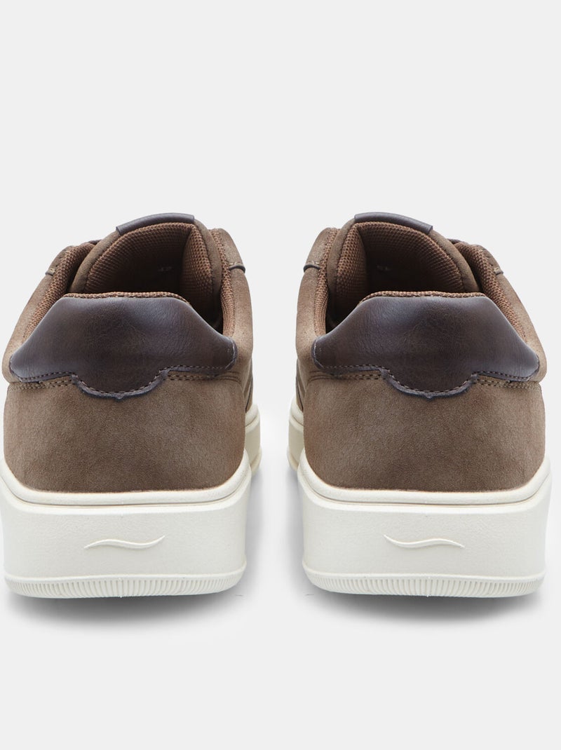 Baskets  BATA Marron - Kiabi