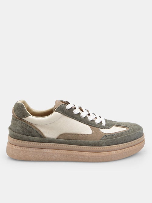 Baskets  BATA - Kiabi