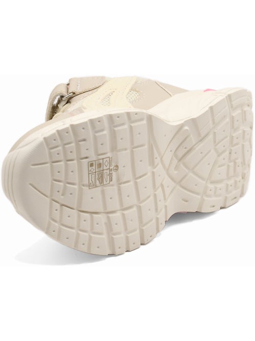 Baskets Bébé a lacets - Kiabi Baskets Bébé a lacets - Kiabi