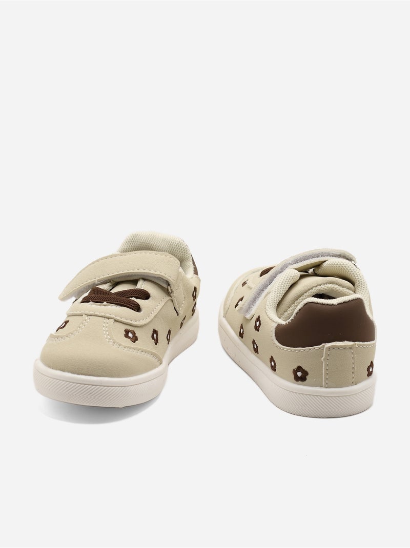 Baskets Bébé à scratch Crème - Kiabi